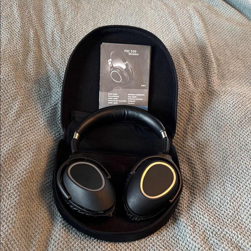 Sennheiser PXC 550 Wireless Headphones